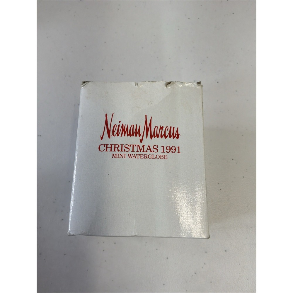 New  Neiman Marcus Mini Snow Globe Christmas 1991 Santa Pet Stockings Rare